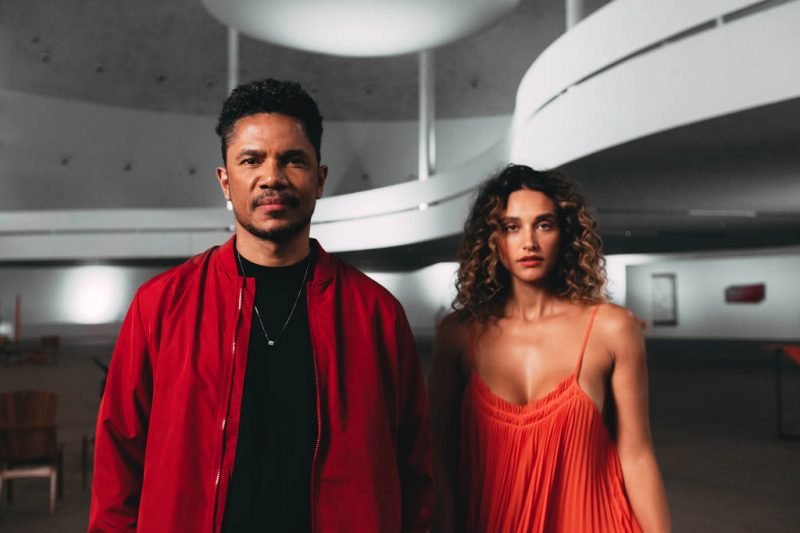 Nativus (Natiruts) x Os nativos